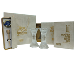 תמונה של מארז שי - 'זוג ערכת פמוטים דקורטיביים' {+ שקית: "שנה טובה ומתוקה"}